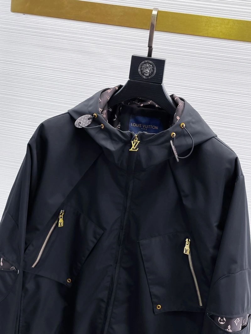 FreshLook Louis Vuitton Outwear 133869