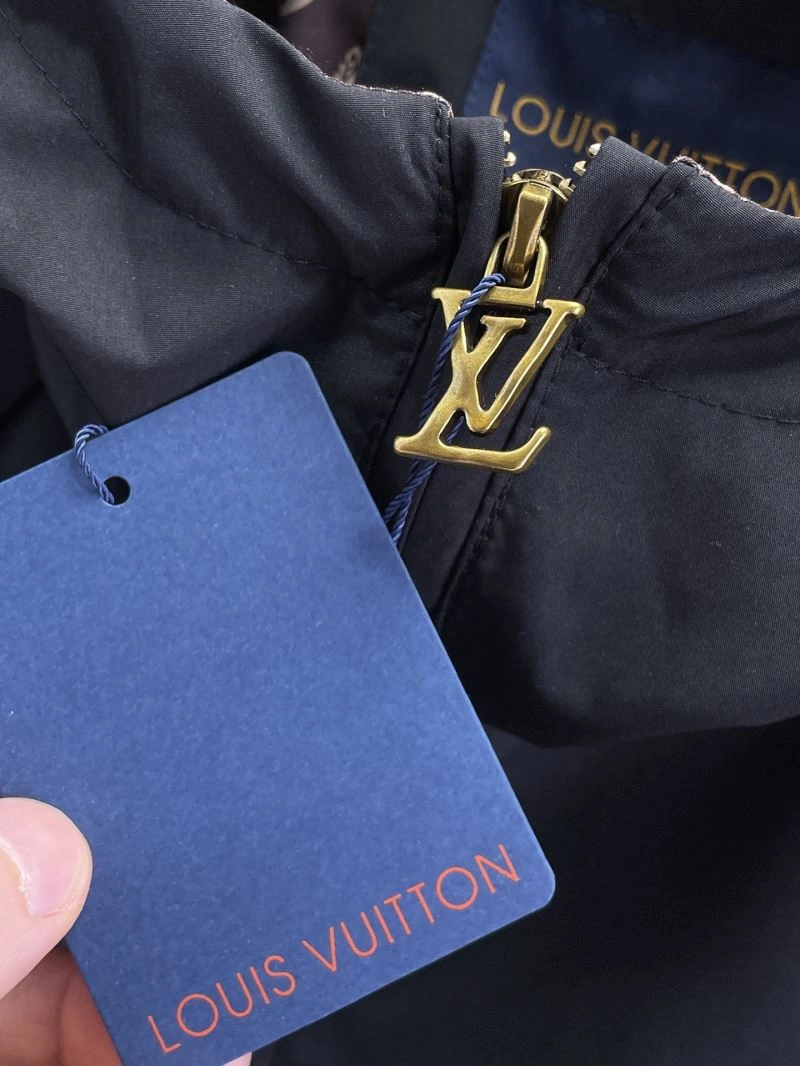 FreshLook Louis Vuitton Outwear 133869