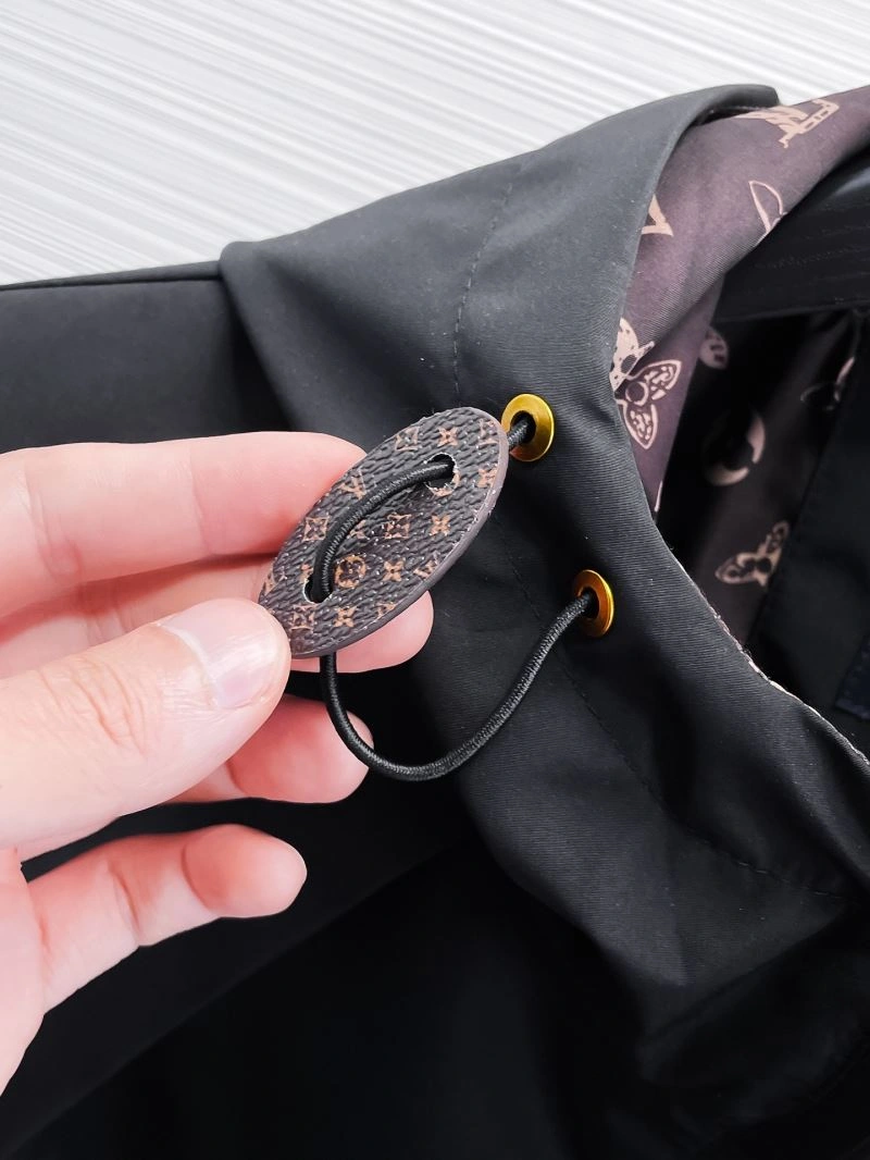 FreshLook Louis Vuitton Outwear 133869