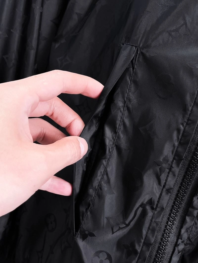 StreetReady Louis Vuitton Outwear 133873