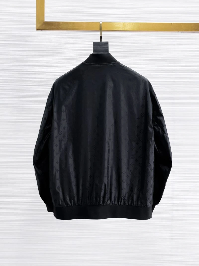 StreetReady Louis Vuitton Outwear 133873