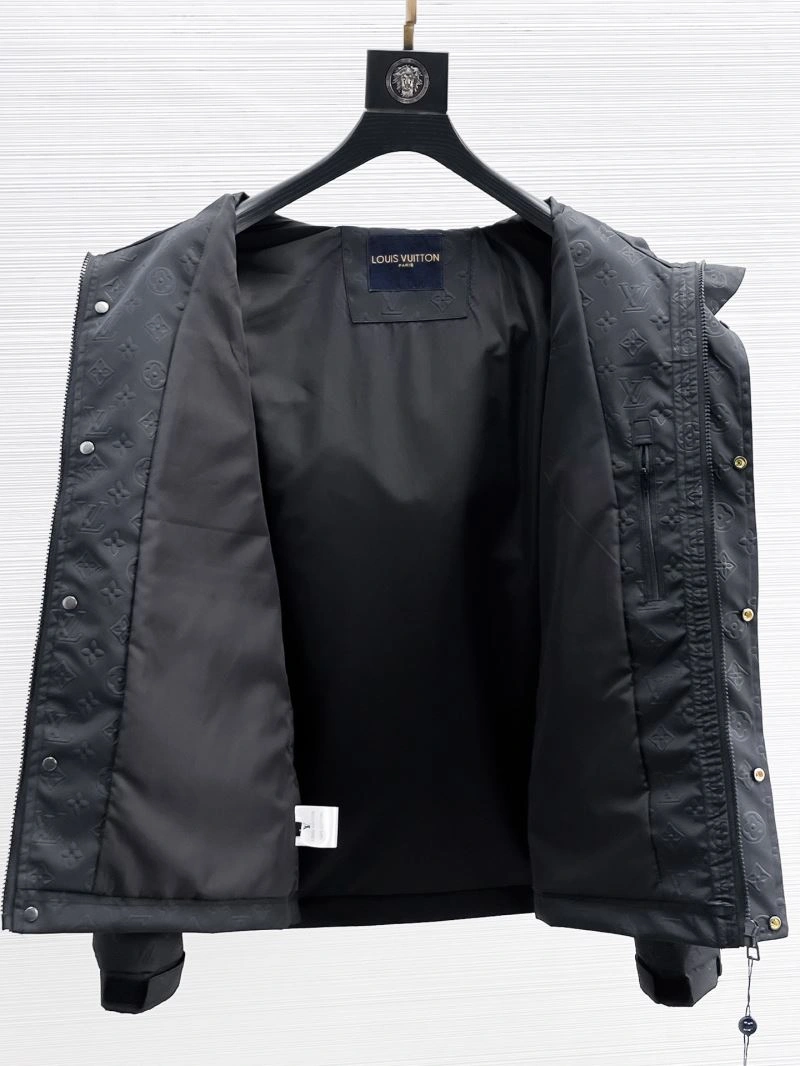 BestValue Louis Vuitton Outwear 133870