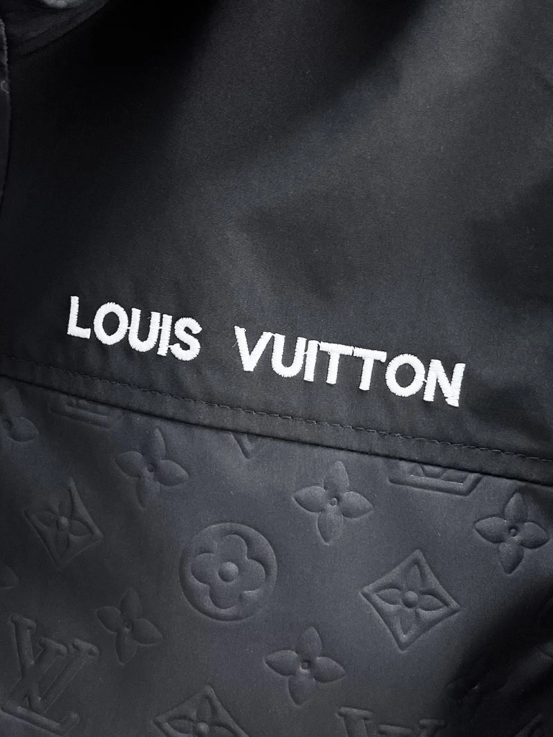 BestValue Louis Vuitton Outwear 133870