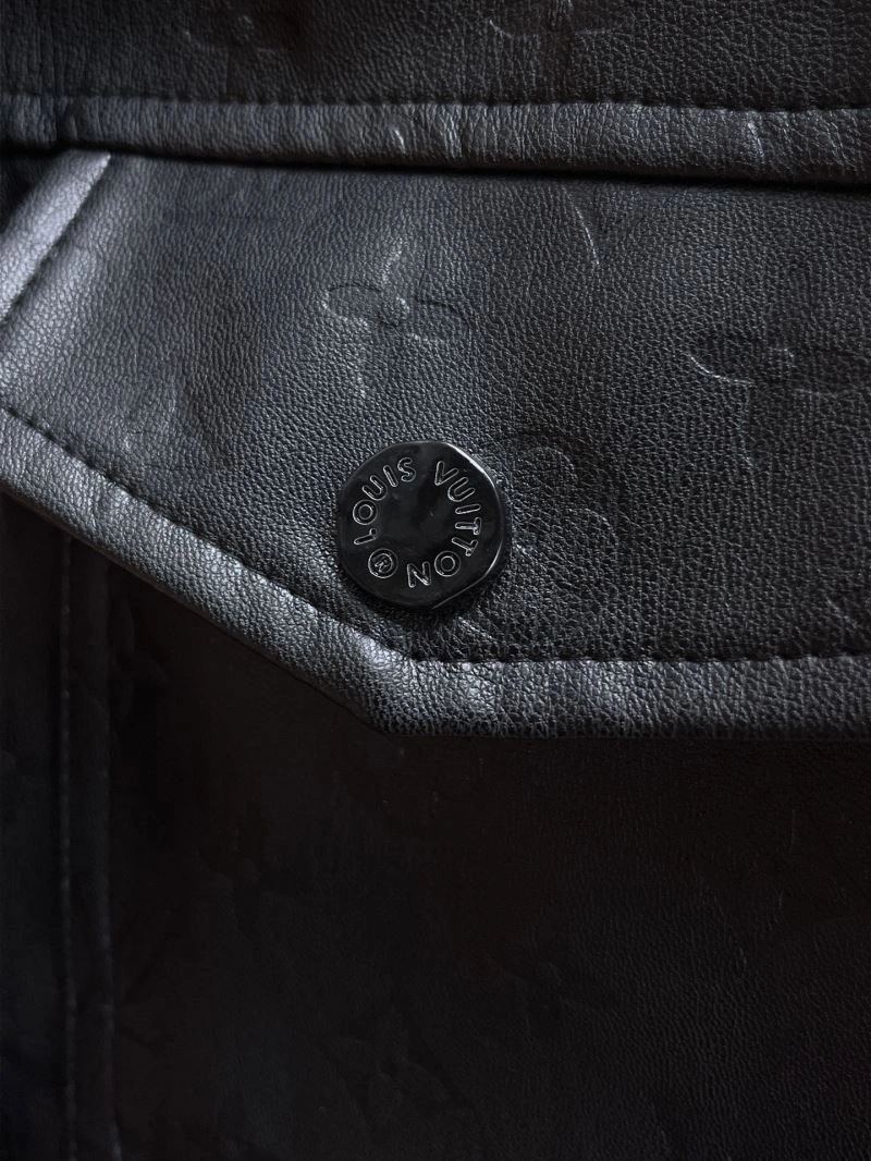 Louis Vuitton Outwear TravelReady 133856