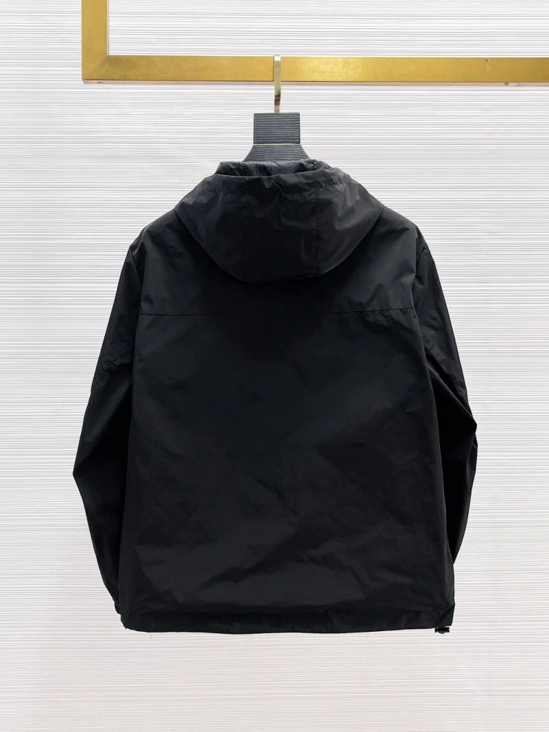 Modern Louis Vuitton Outwear 133855