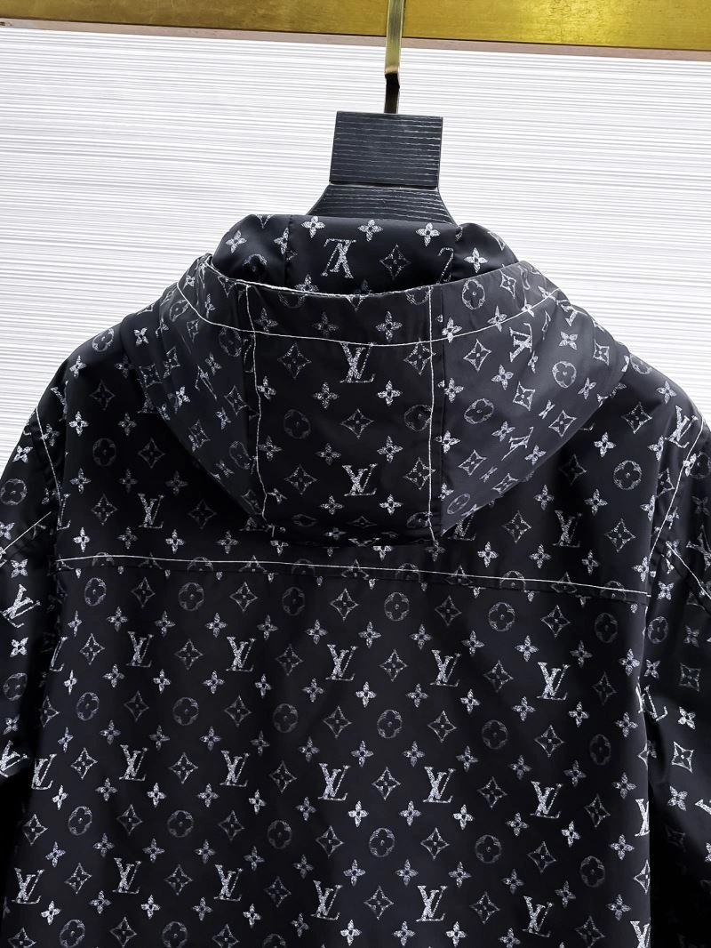 NewStyle Louis Vuitton Outwear 133842