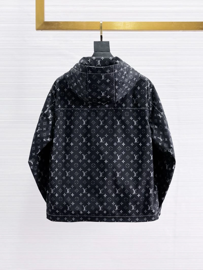 NewStyle Louis Vuitton Outwear 133842
