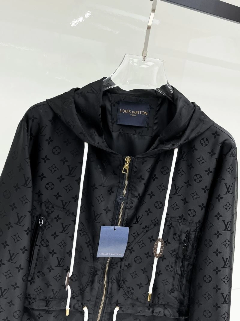 Louis Vuitton Outwear WeatherProof 133836