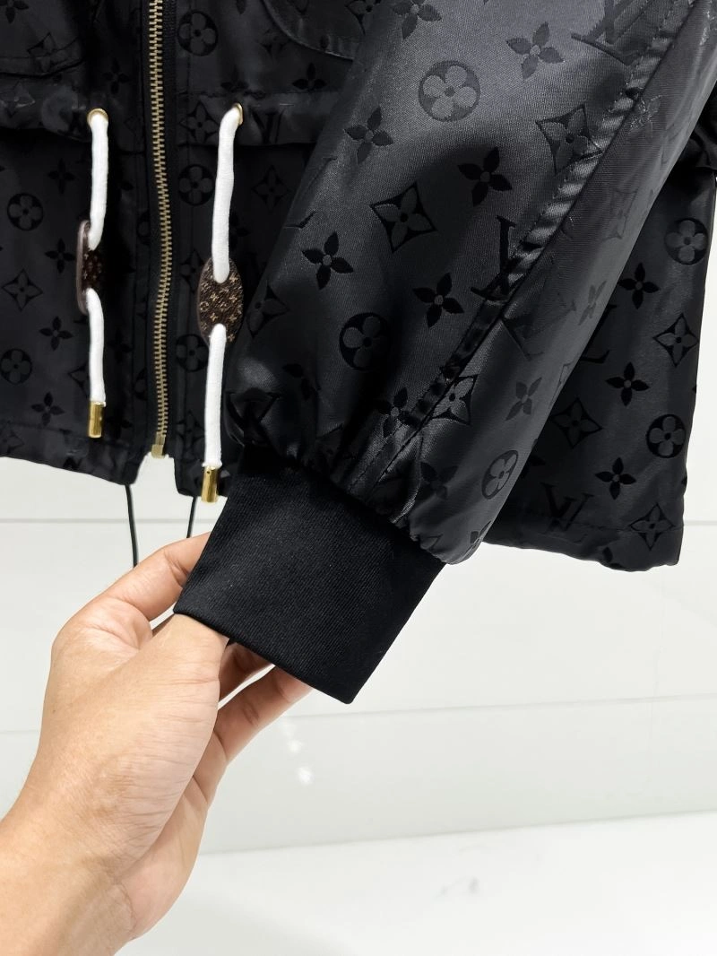 Louis Vuitton Outwear WeatherProof 133836