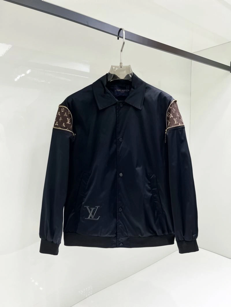 Louis Vuitton Outwear Effortless 133834