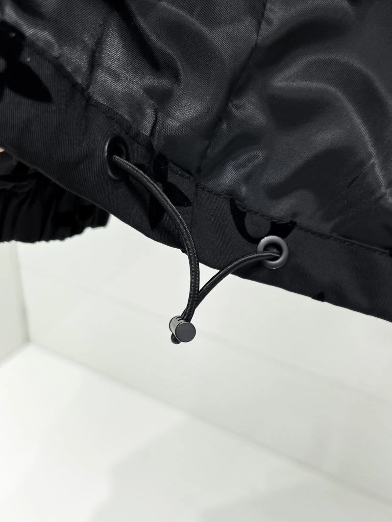 Louis Vuitton Outwear Minimalist 133819