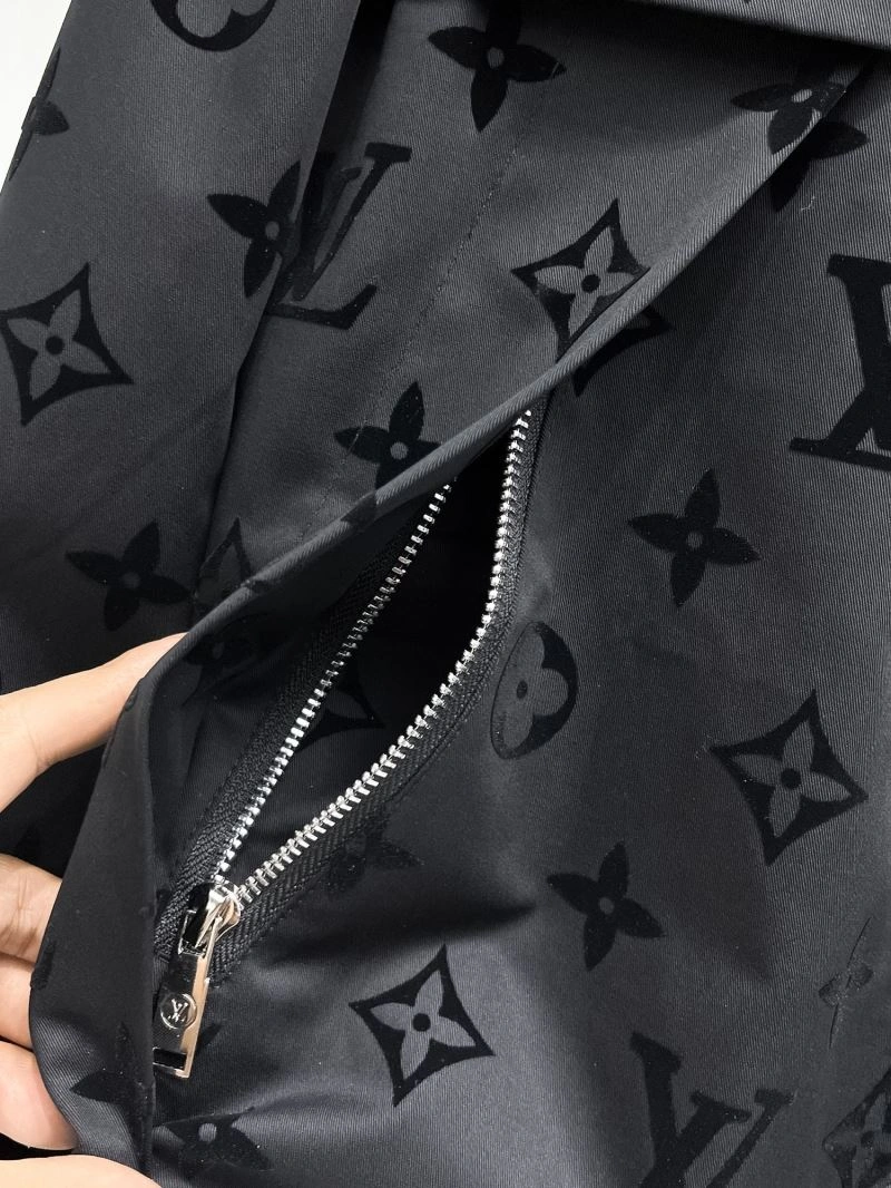 Louis Vuitton Outwear Minimalist 133819