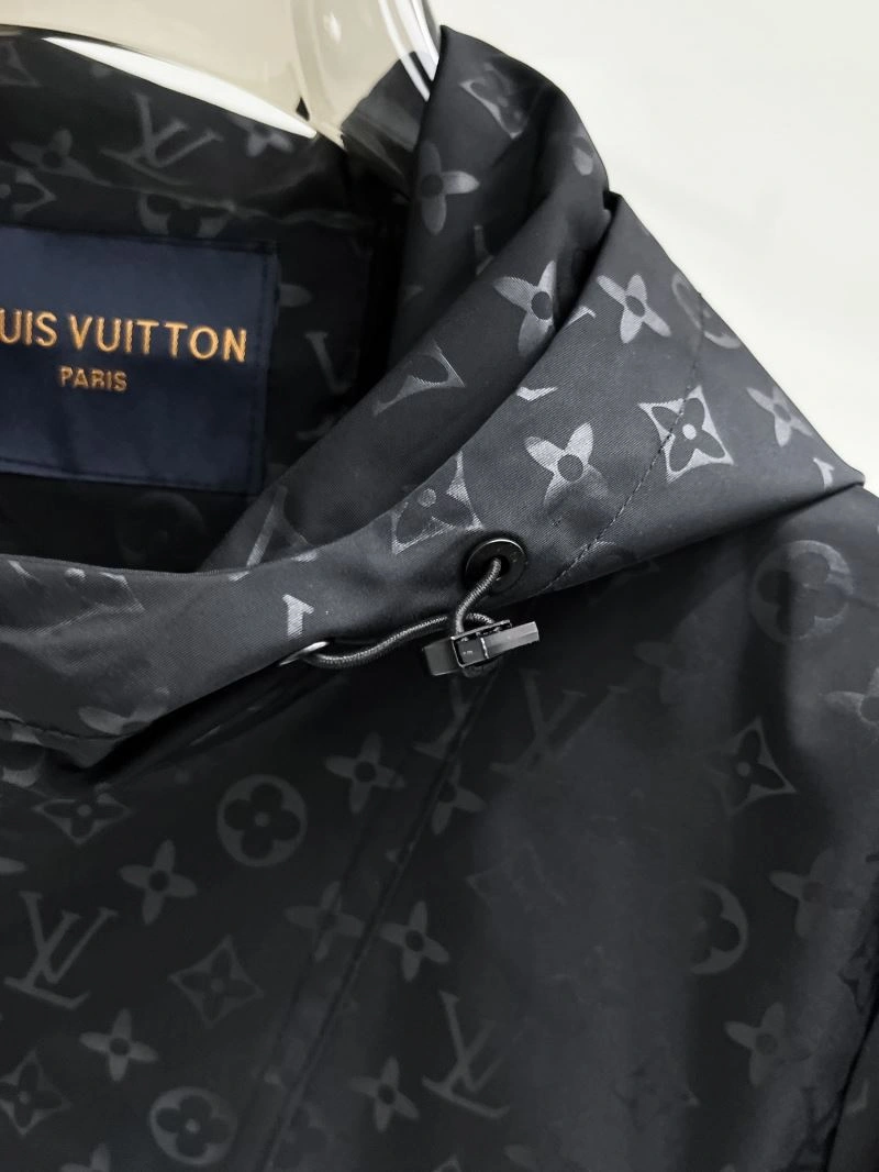 Louis Vuitton Outwear MoistureWicking 133827