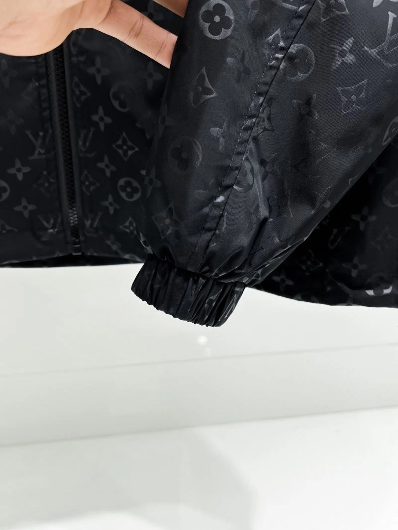 Louis Vuitton Outwear MoistureWicking 133827