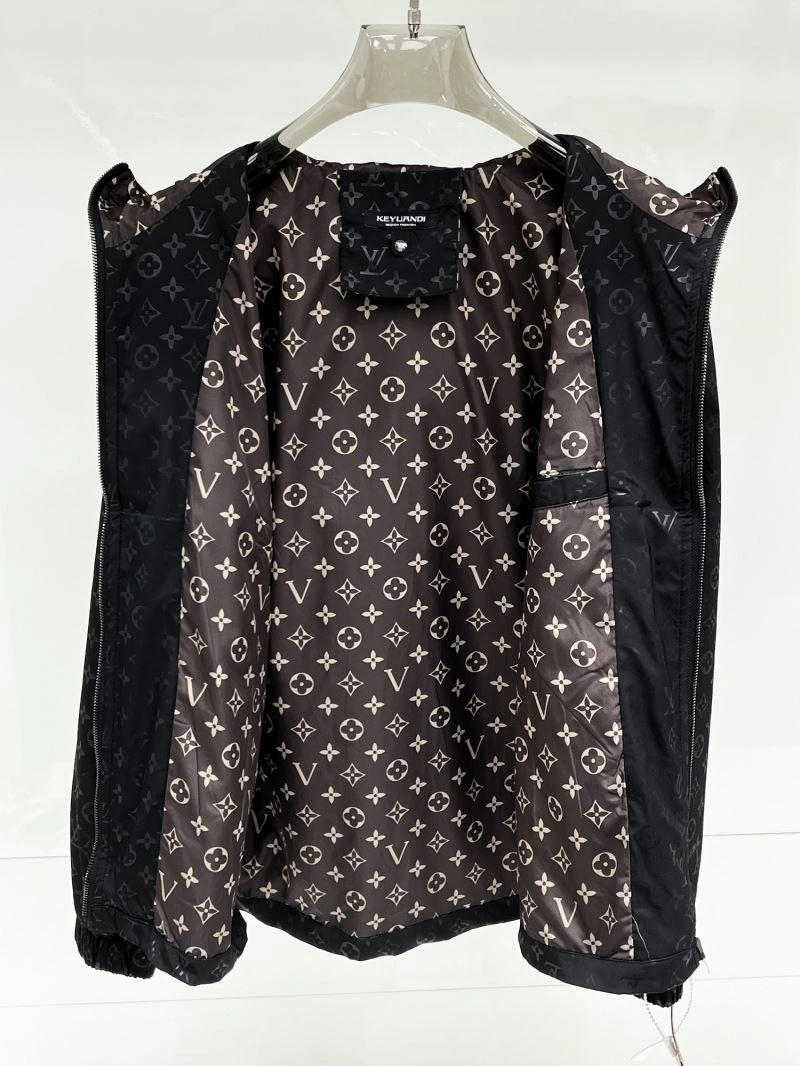Louis Vuitton Outwear Seasonal 133809