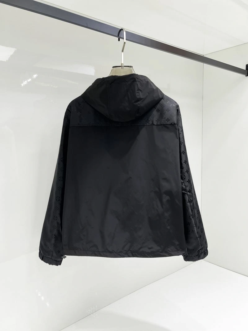 Louis Vuitton Outwear TravelReady 133823