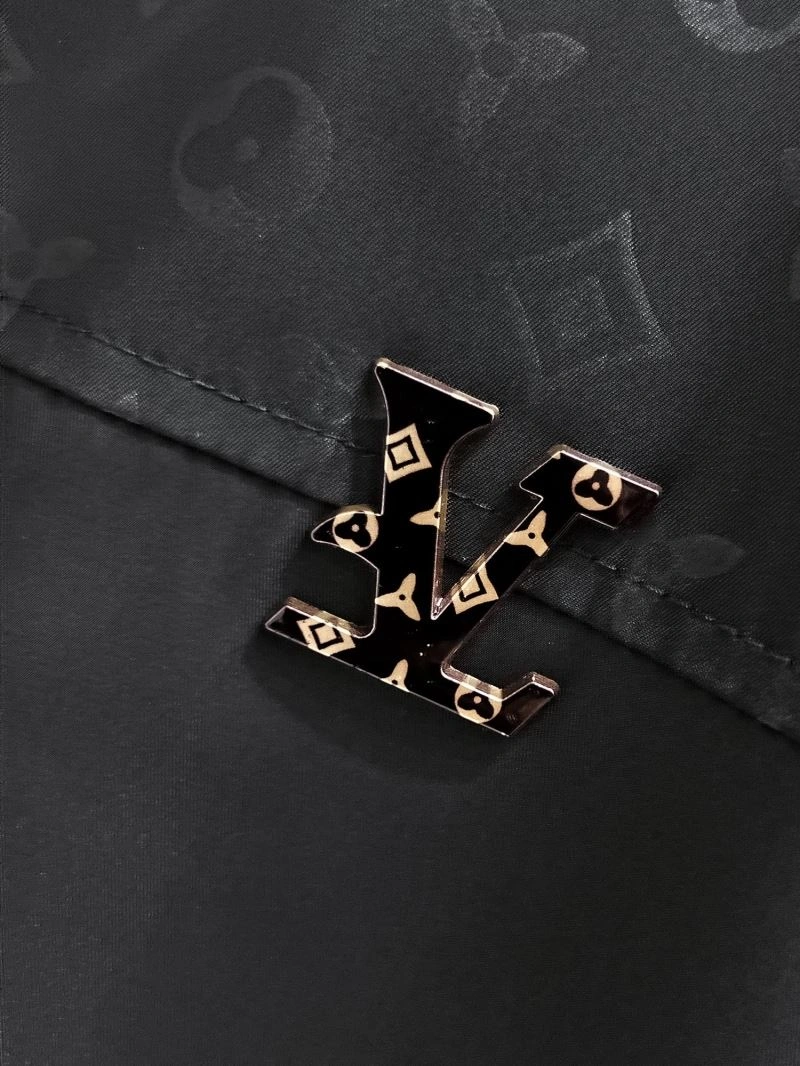 Louis Vuitton Outwear Refined 133811