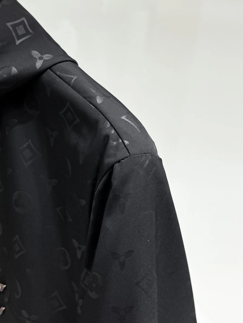 Louis Vuitton Outwear Refined 133811