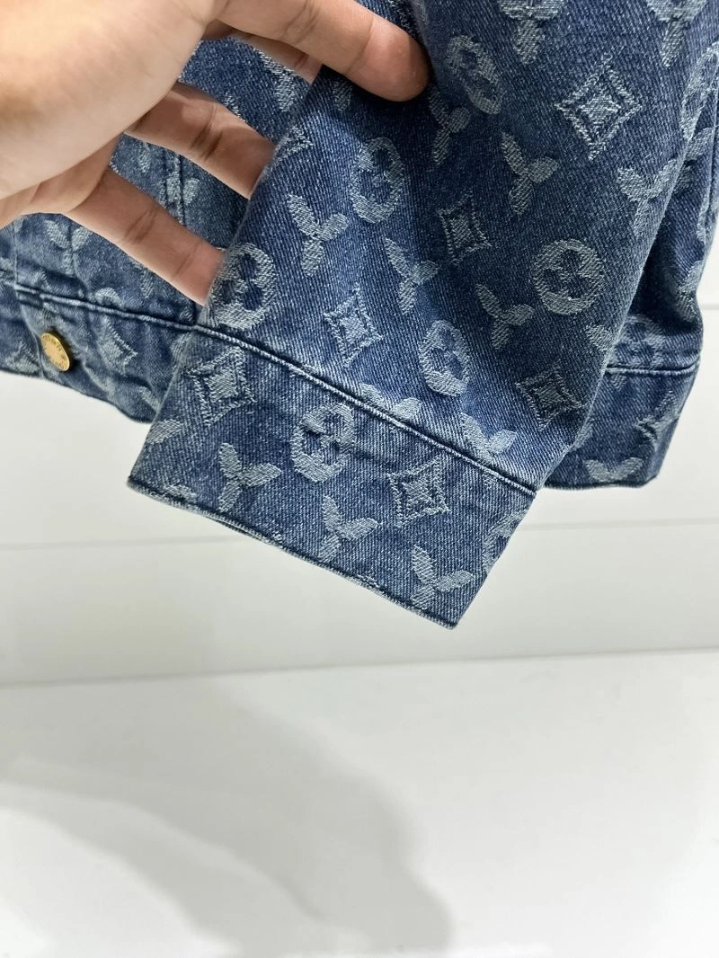 Louis Vuitton Outwear Soft 133821