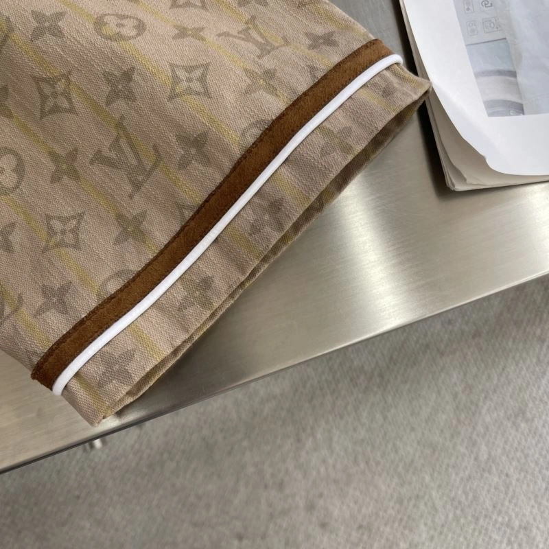 Louis Vuitton Outwear Trendsetting 133810