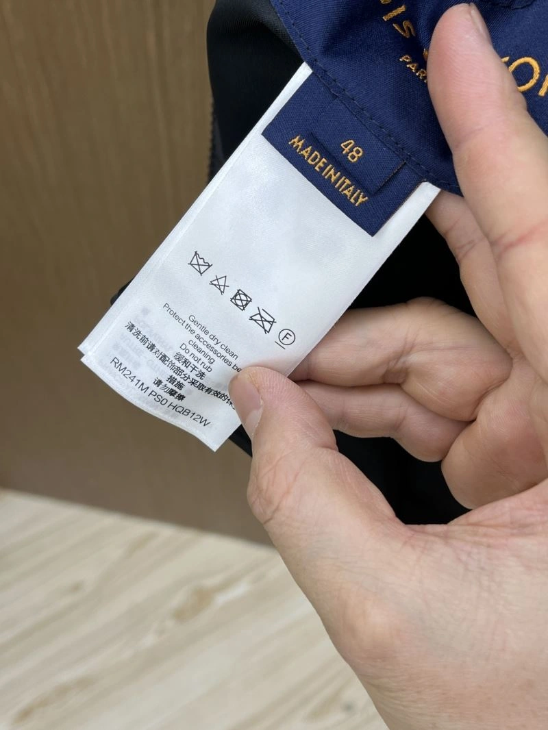 Affordable Louis Vuitton Outwear 133805