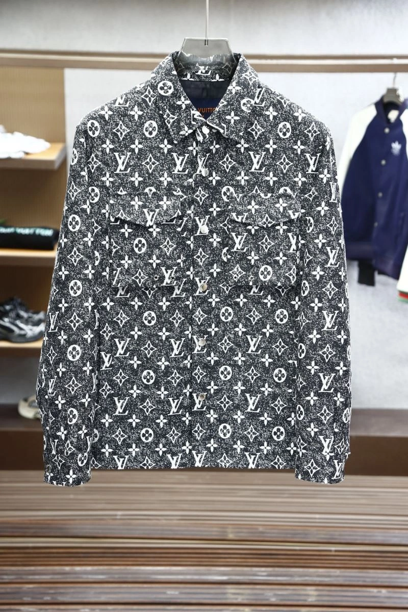 Louis Vuitton Outwear Trendsetting 133812