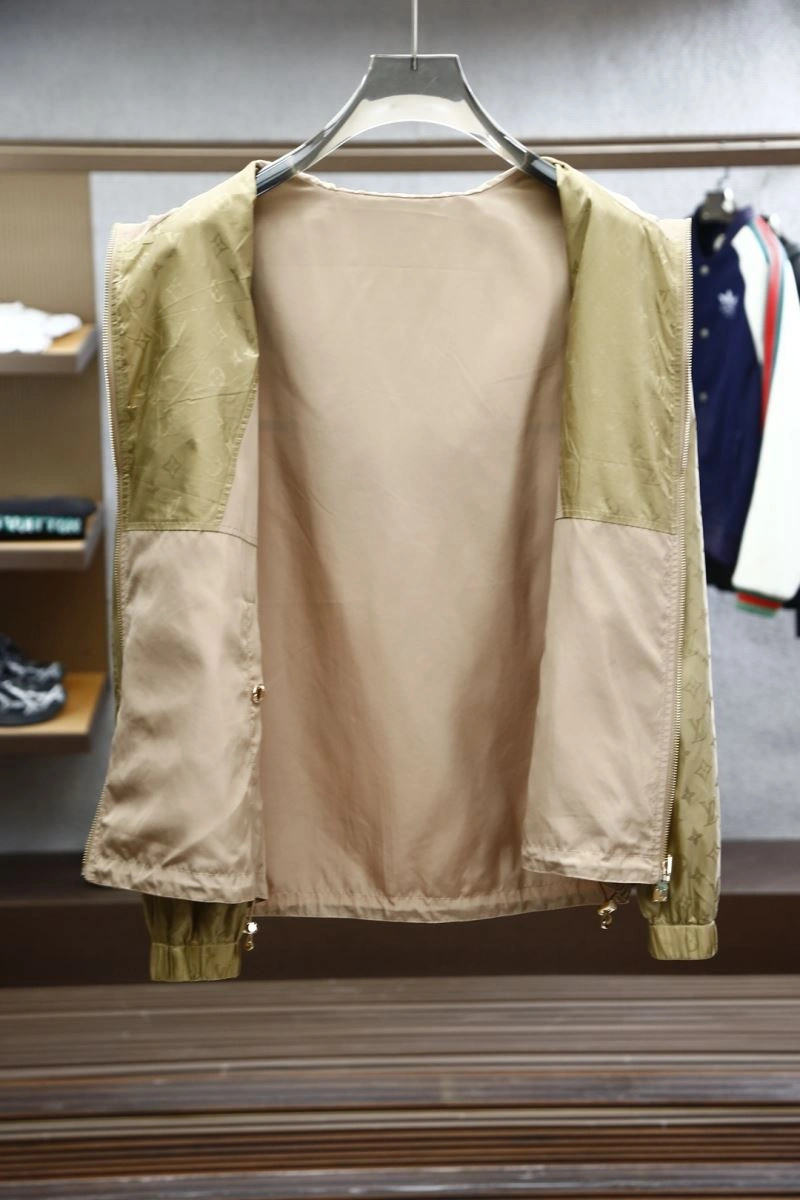 Louis Vuitton Outwear Practical 133816