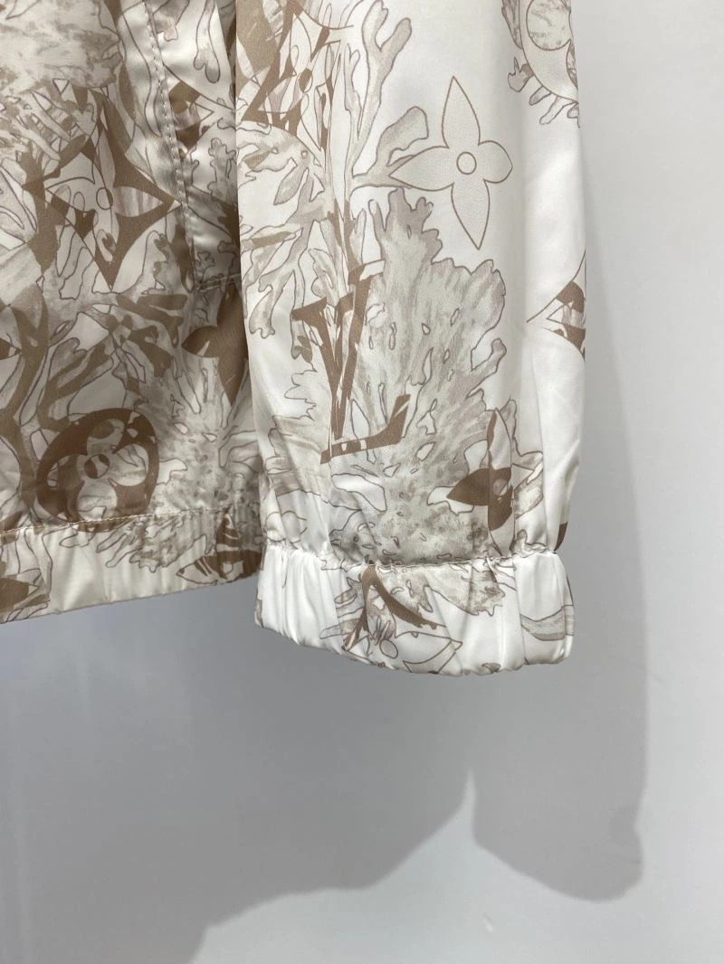 StreetReady Louis Vuitton Outwear 133806