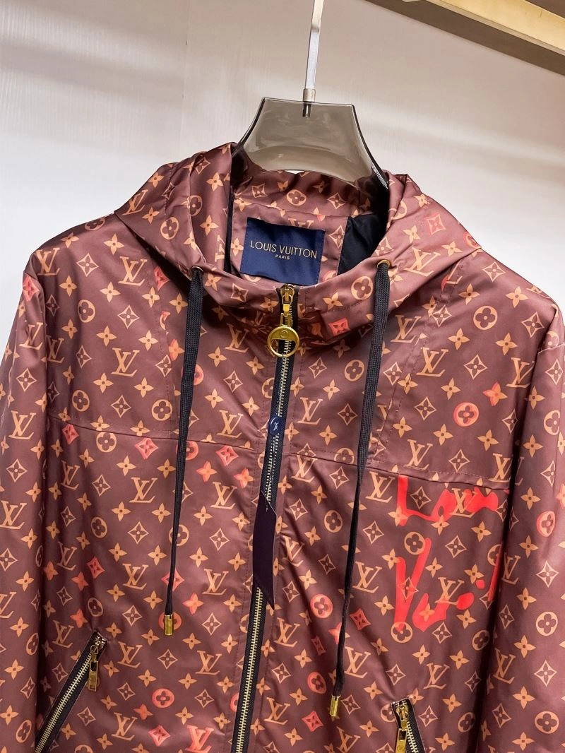 Louis Vuitton Outwear TimelessDesign 133826