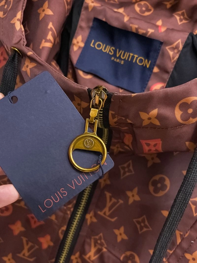 Louis Vuitton Outwear TimelessDesign 133826