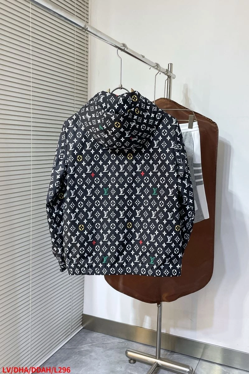 BestValue Louis Vuitton Outwear 133813