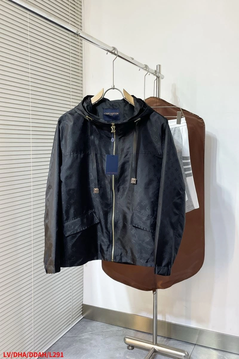 Louis Vuitton Outwear SmartChoice 133831
