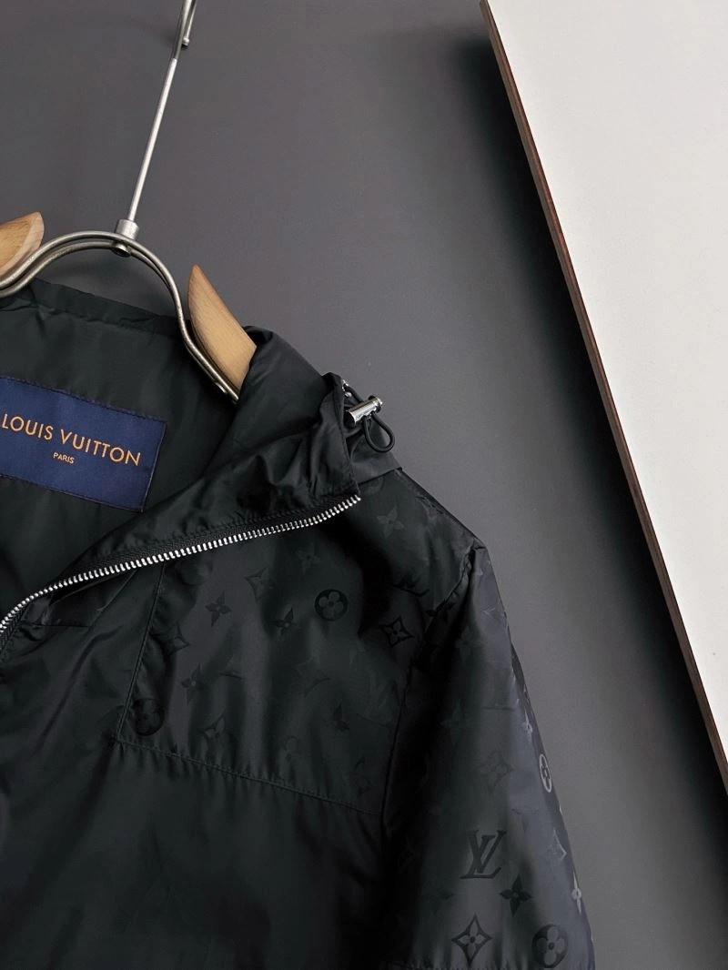 Functional Louis Vuitton Outwear 133822