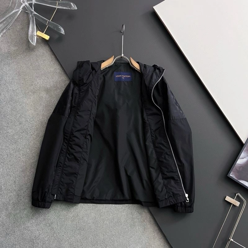 Functional Louis Vuitton Outwear 133822