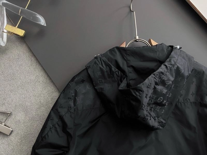 Functional Louis Vuitton Outwear 133822