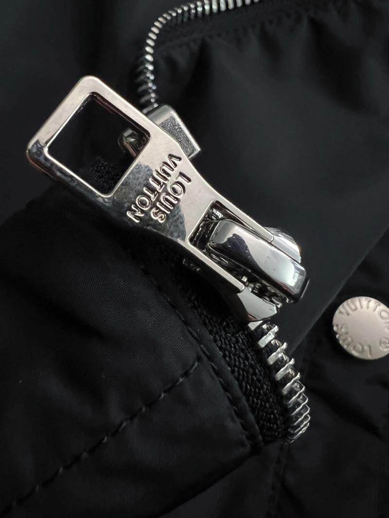 Functional Louis Vuitton Outwear 133822