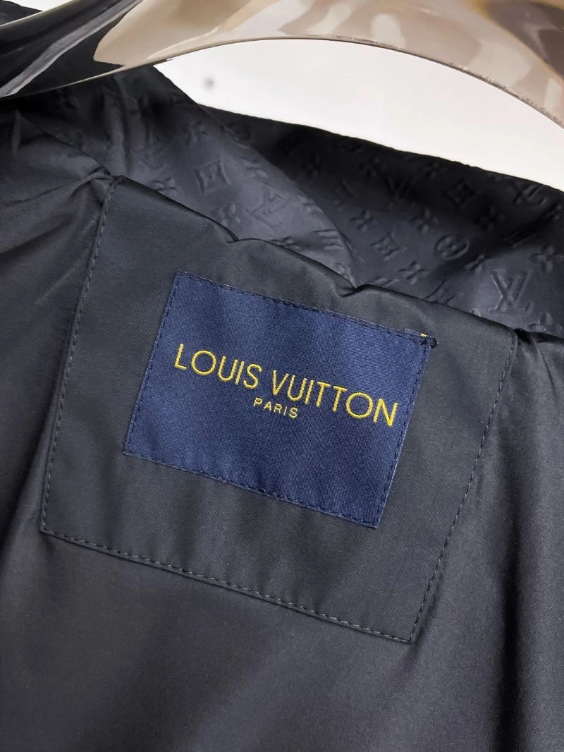 Original Louis Vuitton Outwear 133829