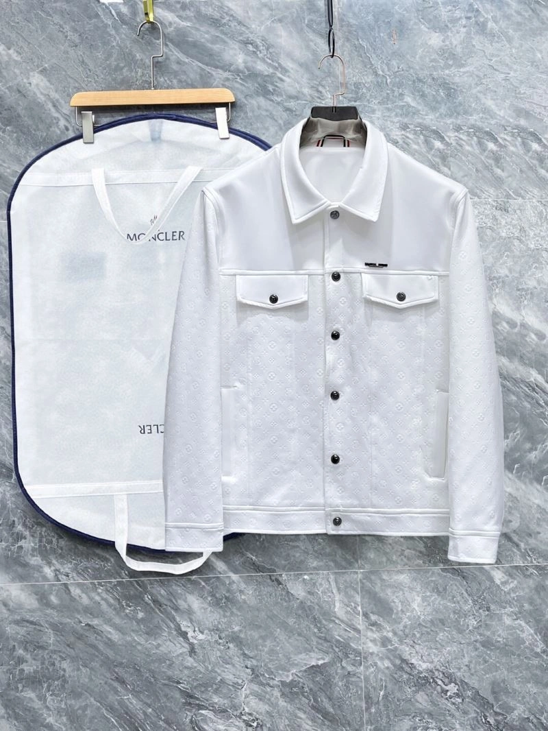 Louis Vuitton Outwear Casual 133800