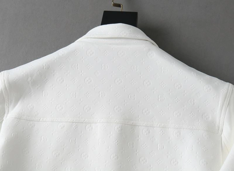 Chic Louis Vuitton Outwear 133818