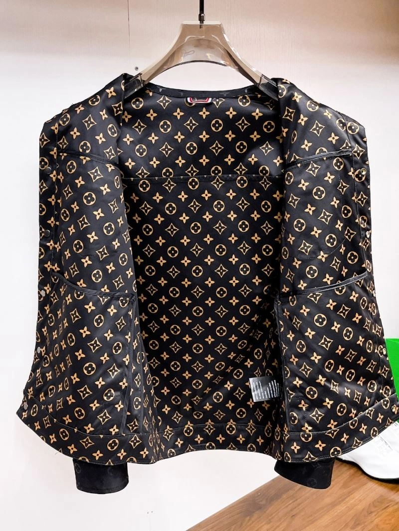 DailyWear Louis Vuitton Outwear 133795
