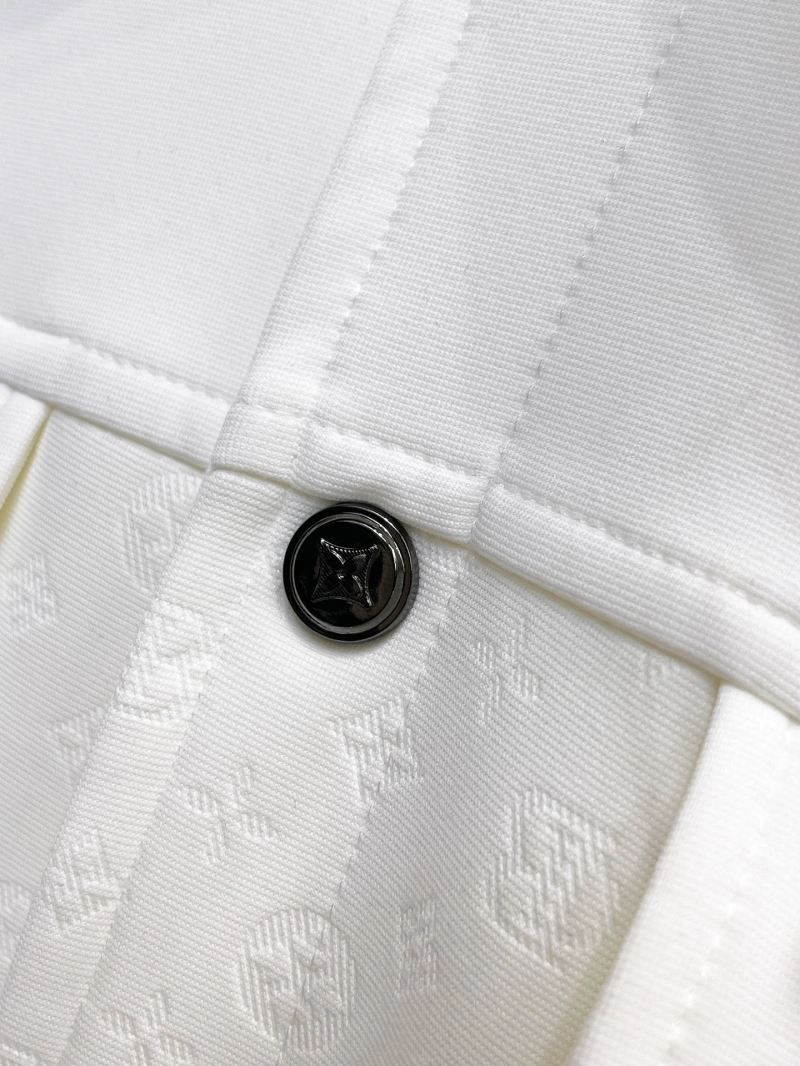 Louis Vuitton Outwear Youthful 133794