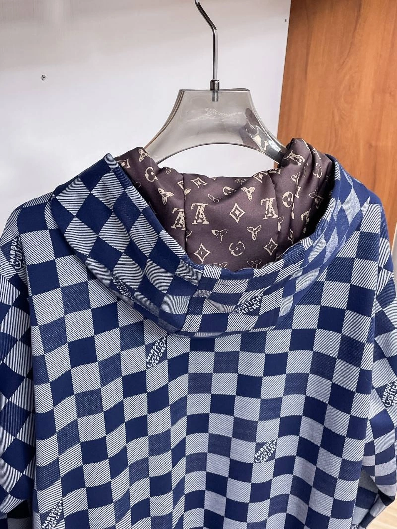 Premium Louis Vuitton Outwear 133792