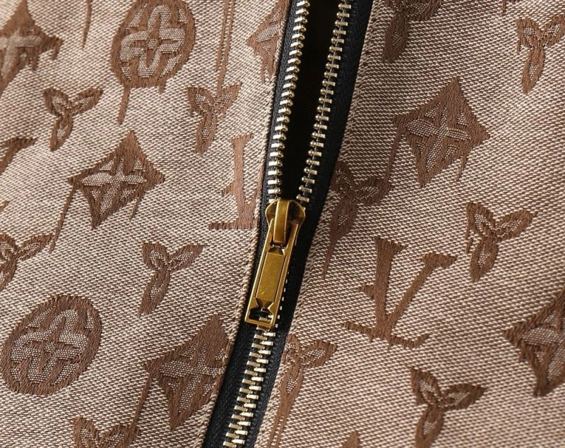 Louis Vuitton Outwear Sustainable 133782