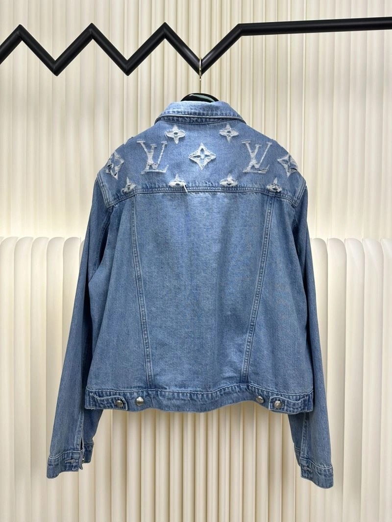 EyeCatching Louis Vuitton Outwear 132978
