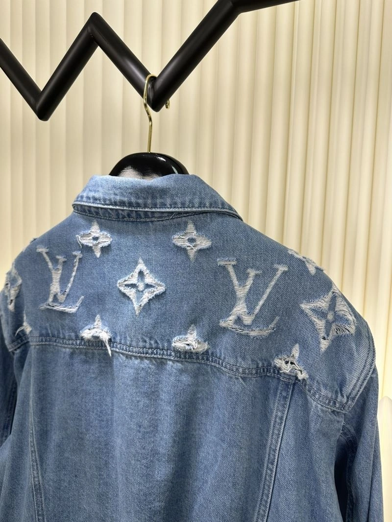 EyeCatching Louis Vuitton Outwear 132978