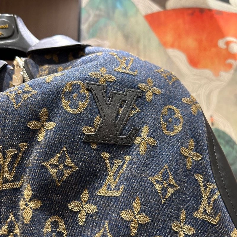 RelaxedFit Louis Vuitton Outwear 132976