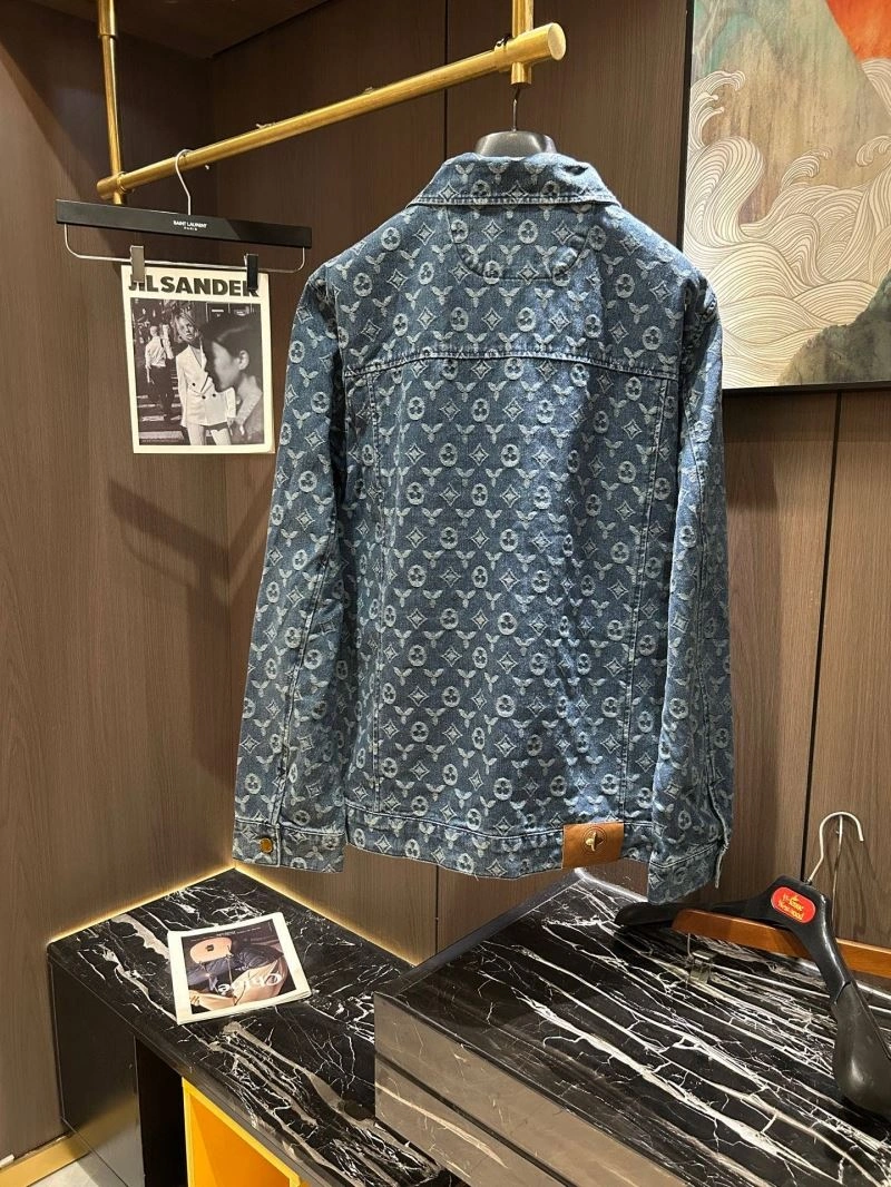 FreshLook Louis Vuitton Outwear 132960