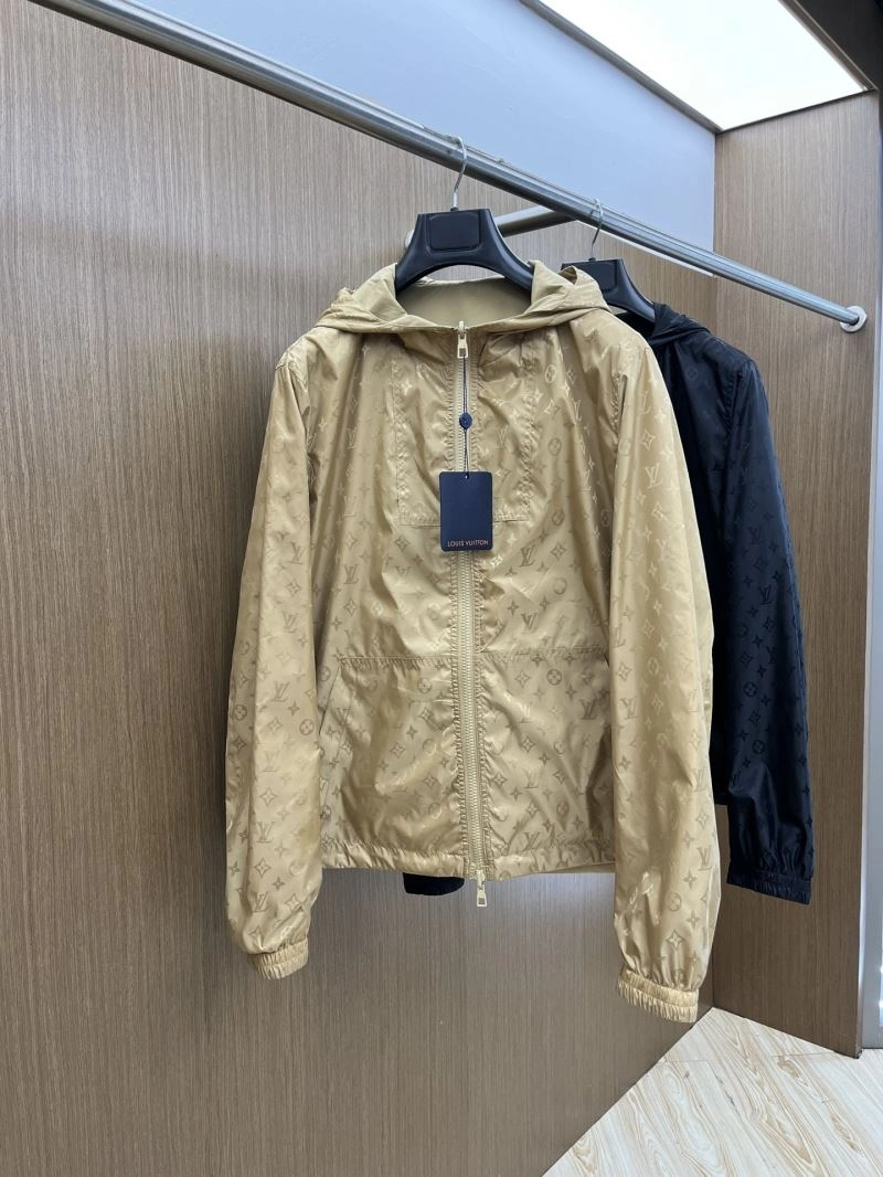 ModernLook Louis Vuitton Outwear 132951