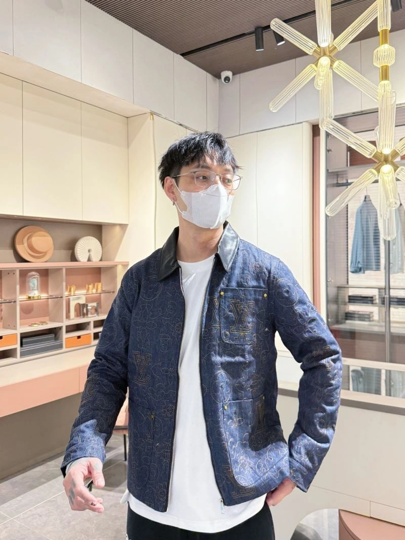 Louis Vuitton Outwear Cozy 132977