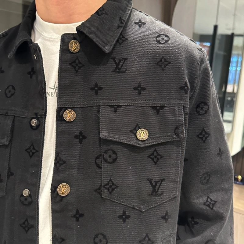 Louis Vuitton Outwear Efficient 132972